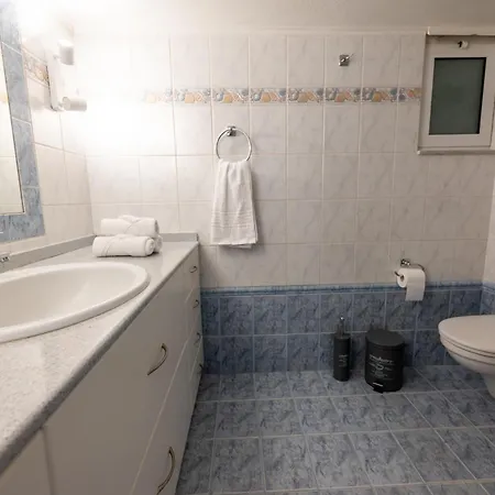 Berry Apartman *